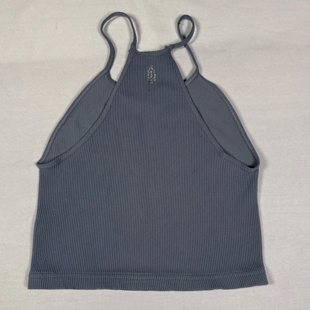 Blue-Gray Ribbed Crop Top - Picture 2 of 6